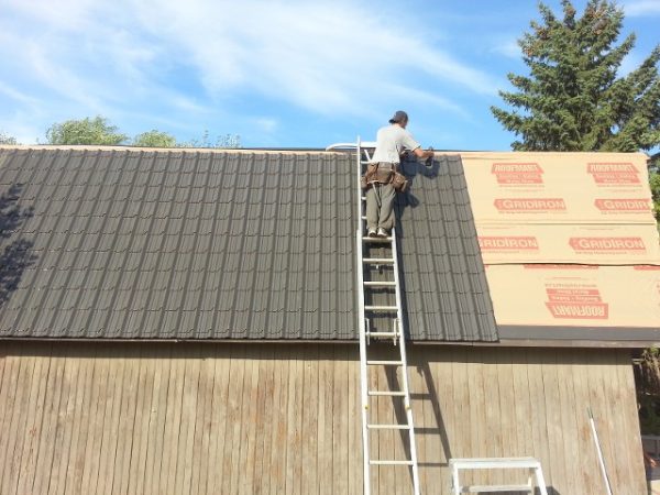 Choosing the Best Roofing Contractors